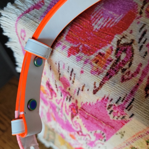 NWT Michael Kors White Crossbody Messenger Bag with leather solutions - Picture 12 of 14